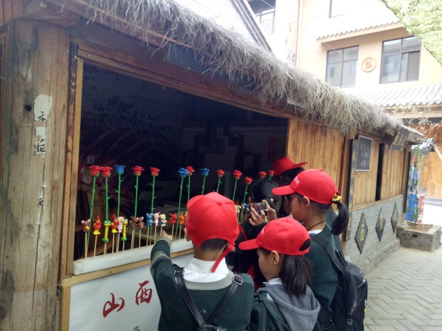 用今天的努力，遇见未来美好的自己——郑州经开外国语小学2017春研学旅行